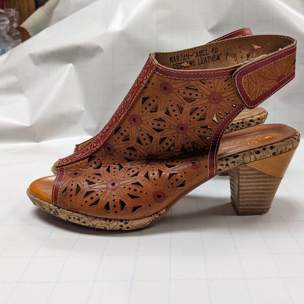 Women's L'artiste by Spring Step, Marjan High Heel